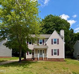 736 Huntington Court, Burlington, NC 27215
