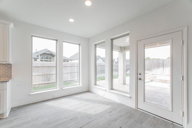 9430 Stablewood Lakes Lane, Tomball, TX 77375