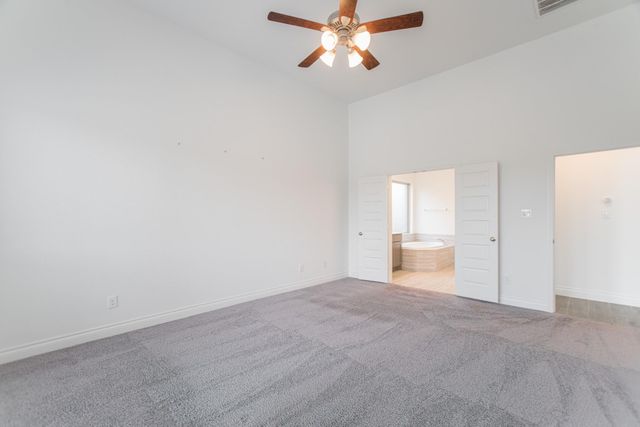 9430 Stablewood Lakes Lane, Tomball, TX 77375