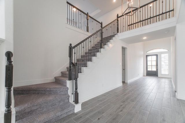 9430 Stablewood Lakes Lane, Tomball, TX 77375