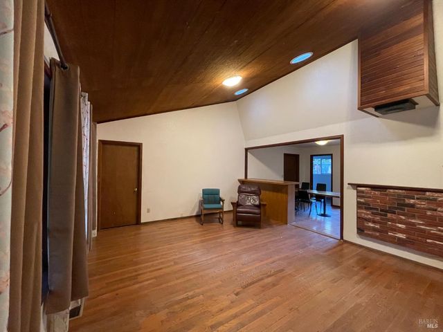 14875 Atkins Way, Fort Bragg, CA 95437