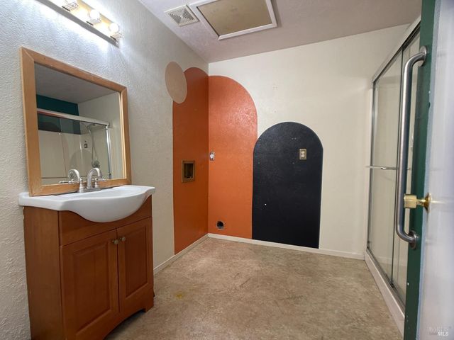 14875 Atkins Way, Fort Bragg, CA 95437