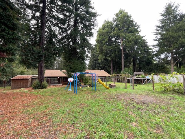 14875 Atkins Way, Fort Bragg, CA 95437