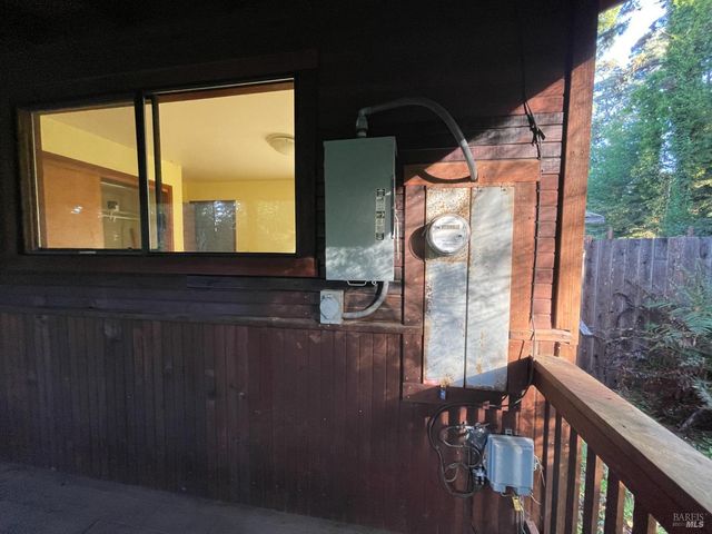 14875 Atkins Way, Fort Bragg, CA 95437