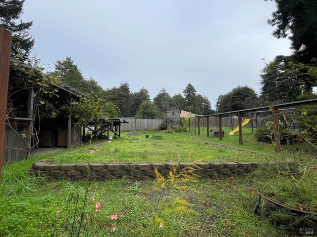 14875 Atkins Way, Fort Bragg, CA 95437