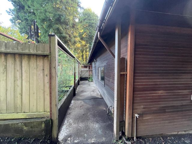 14875 Atkins Way, Fort Bragg, CA 95437