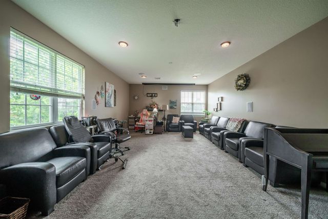 612 Holmes St, Kiowa, KS 67070