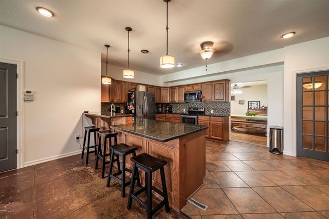 612 Holmes St, Kiowa, KS 67070