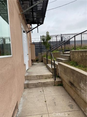 755 S Boyle, Los Angeles, CA 90023