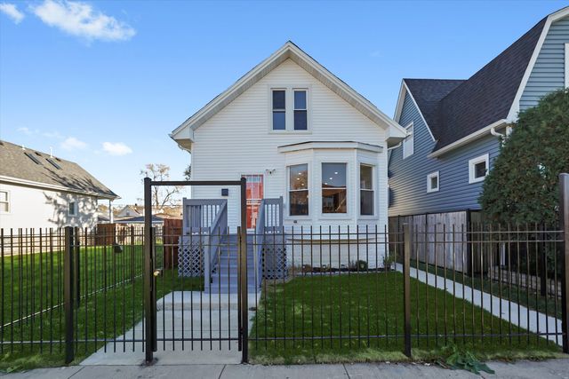 10141 S Emerald Avenue, Chicago, IL 60628