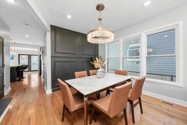 10141 S Emerald Avenue, Chicago, IL 60628