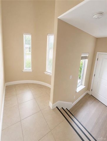 1412 E Keeton Avenue 15, Mcallen, TX 78503