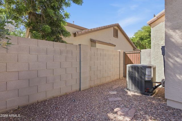 1555 E ELGIN Street, Gilbert, AZ 85295