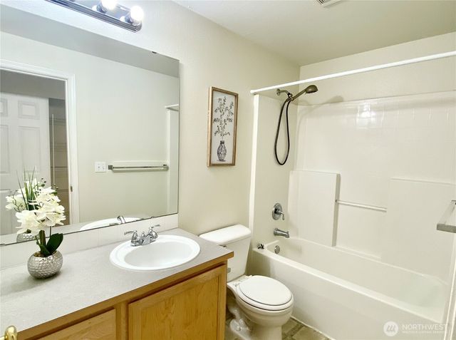 2218 143rd Street Ct S, Spanaway, WA 98387