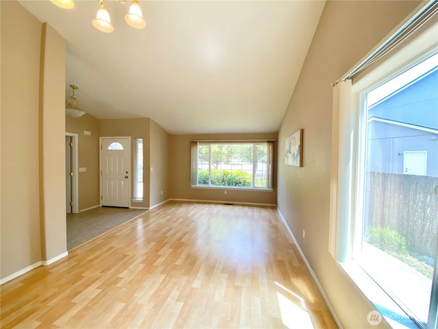 2218 143rd Street Ct S, Spanaway, WA 98387