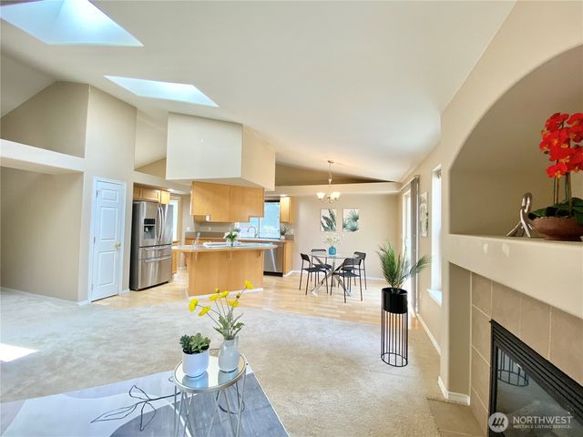 2218 143rd Street Ct S, Spanaway, WA 98387