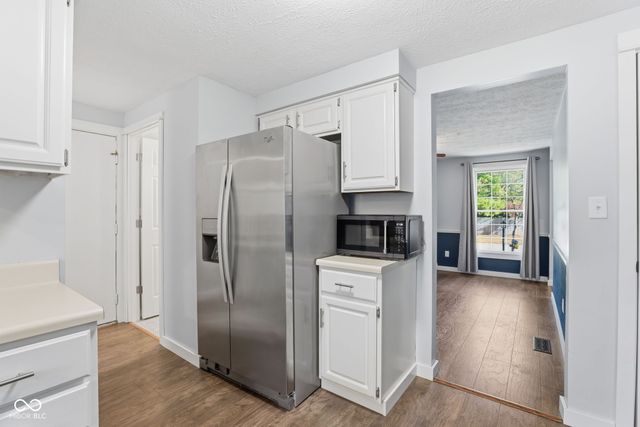 11302 Wood Creek Drive, Carmel, IN 46033