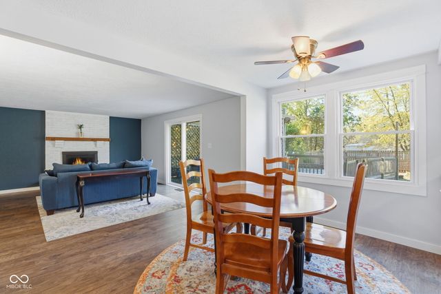 11302 Wood Creek Drive, Carmel, IN 46033