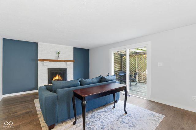 11302 Wood Creek Drive, Carmel, IN 46033