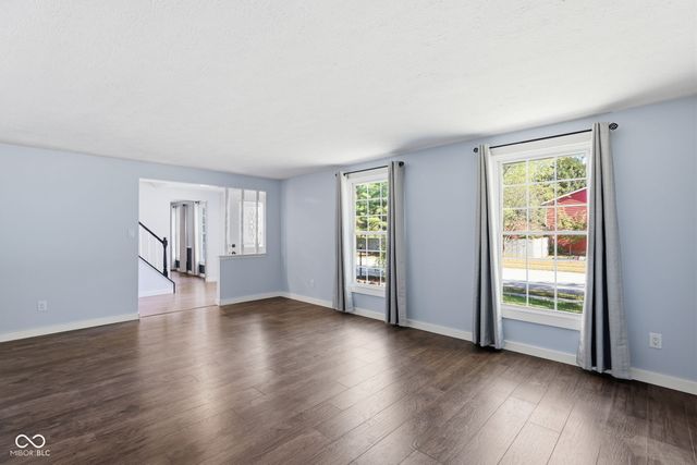 11302 Wood Creek Drive, Carmel, IN 46033