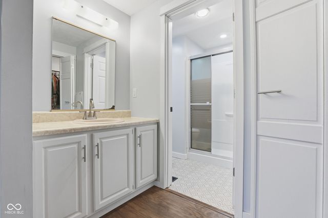 11302 Wood Creek Drive, Carmel, IN 46033