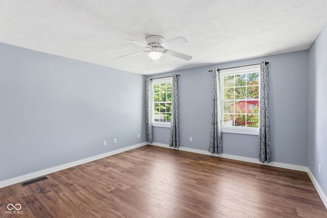 11302 Wood Creek Drive, Carmel, IN 46033