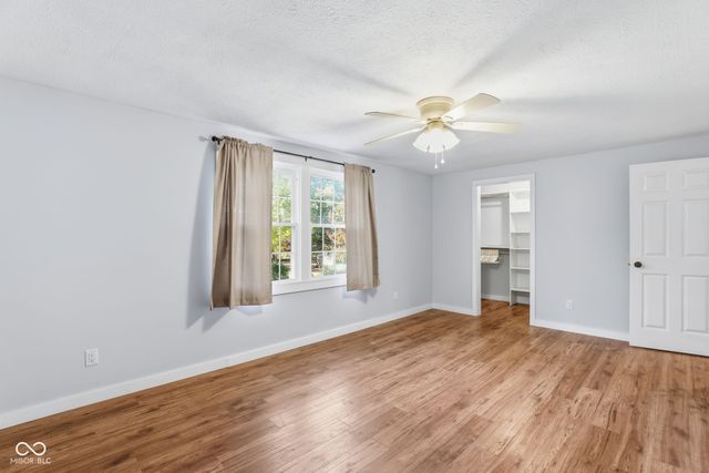 11302 Wood Creek Drive, Carmel, IN 46033