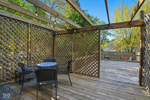 11302 Wood Creek Drive, Carmel, IN 46033