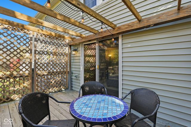 11302 Wood Creek Drive, Carmel, IN 46033