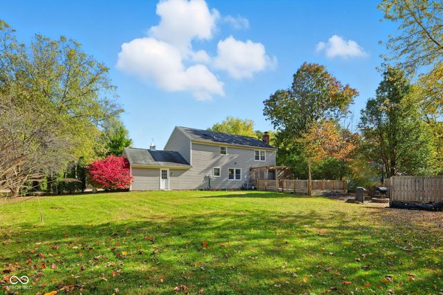 11302 Wood Creek Drive, Carmel, IN 46033