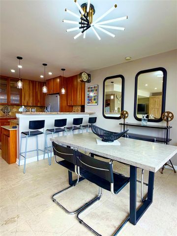 2016 Main Street 1807, Houston, TX 77002