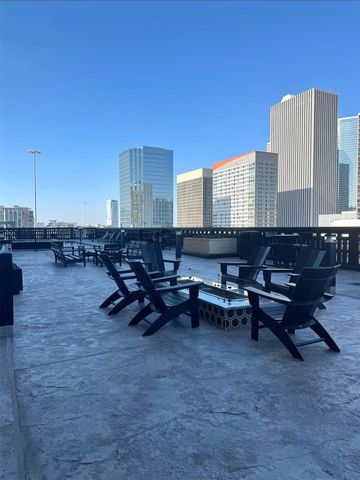 2016 Main Street 1807, Houston, TX 77002