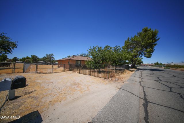 40245 169th Street, Palmdale, CA 93591