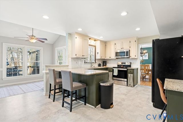 12402 Beauridge Ct, Midlothian, VA 23114