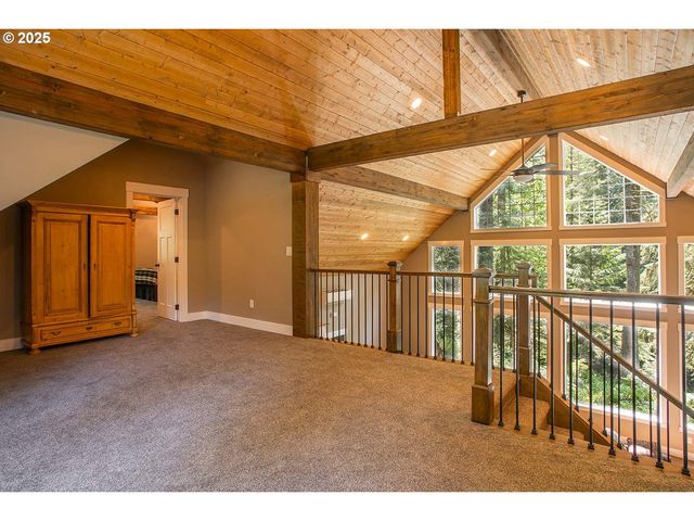 25815 Ne LUCIA FALLS Rd, Yacolt, WA 98675