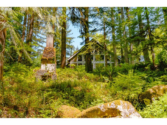25815 Ne LUCIA FALLS Rd, Yacolt, WA 98675