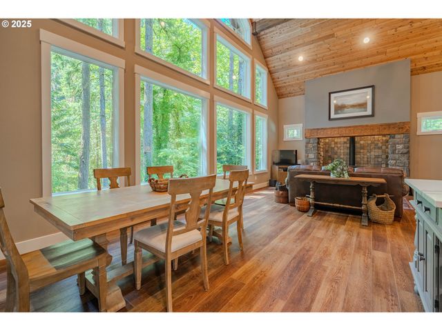 25815 Ne LUCIA FALLS Rd, Yacolt, WA 98675