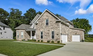 1121 Archibald Dr, Clarksville, TN 37040