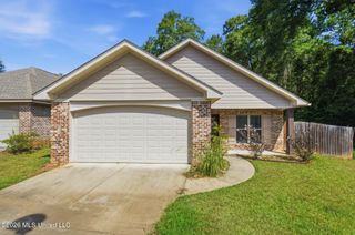 13 Sienna Lane, Sumrall, MS 39482