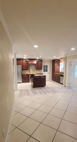 3805 NW 50TH STREET, Gainesville, FL 32606