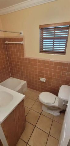 3805 NW 50TH STREET, Gainesville, FL 32606
