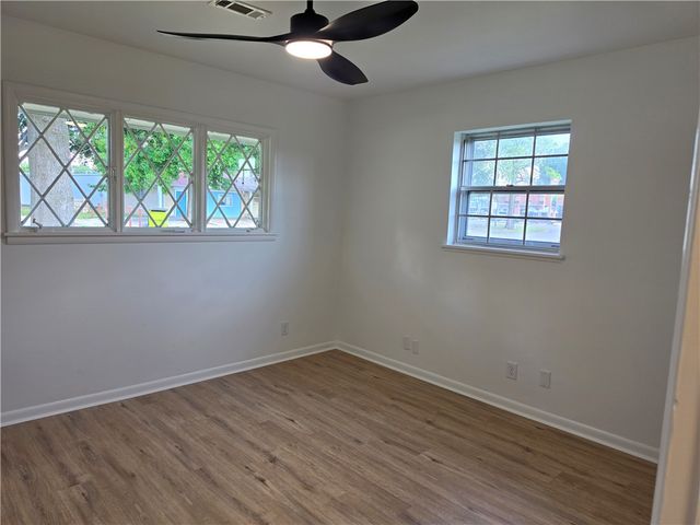 800 Carlton Street, Springdale, AR 72762