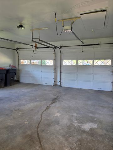 800 Carlton Street, Springdale, AR 72762