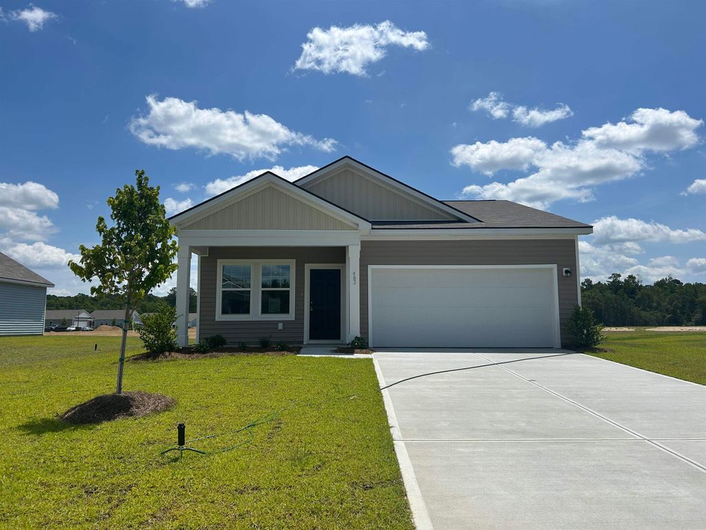707 Huelva St, Loris, SC 29569