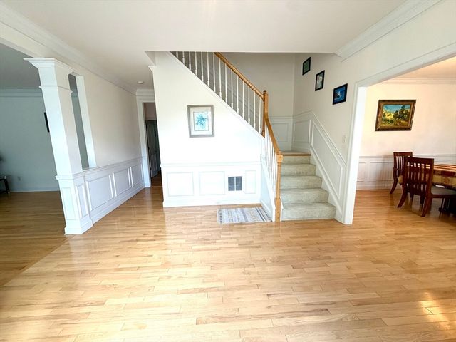 43 Independence Ln, Ashland, MA 01721