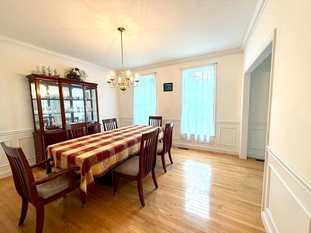 43 Independence Ln, Ashland, MA 01721