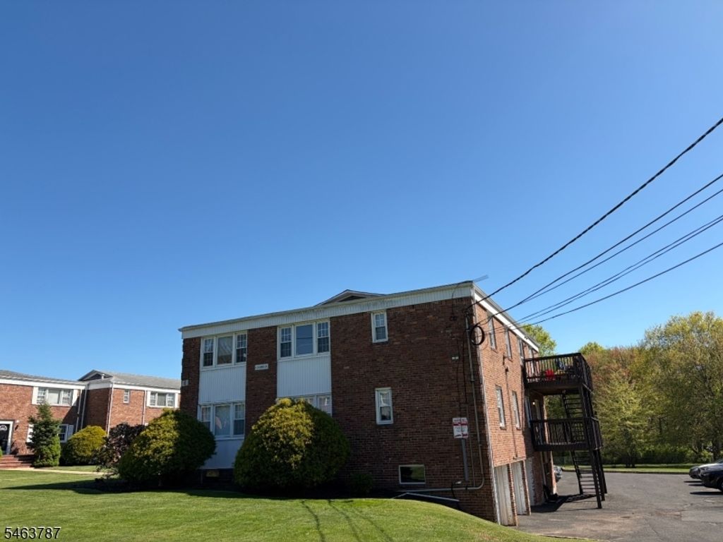 6 Columbia Dr 1A, Bridgewater Twp., NJ 08807 — exterior