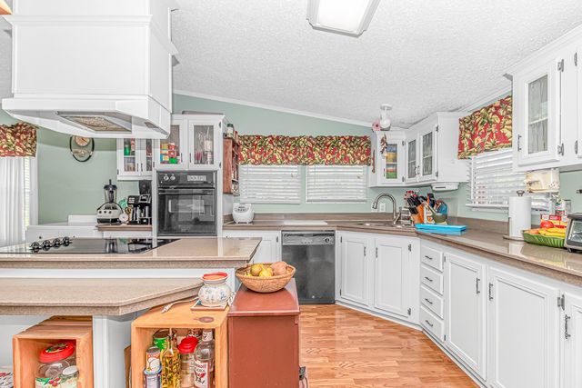 1353 Circle Bay Dr., Longs, SC 29568