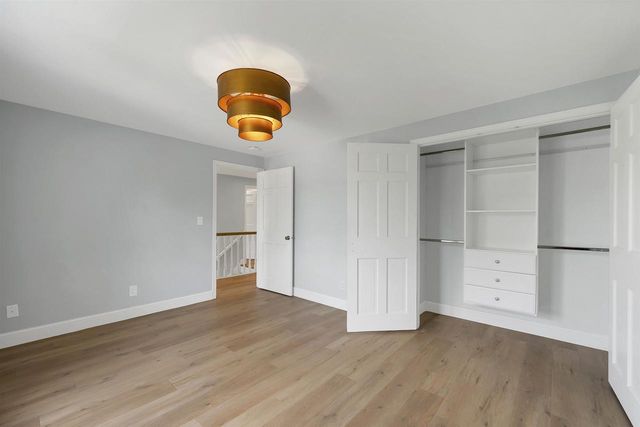 2485 VAN VIEW COURT, Green Bay, WI 54311