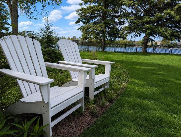 2485 VAN VIEW COURT, Green Bay, WI 54311
